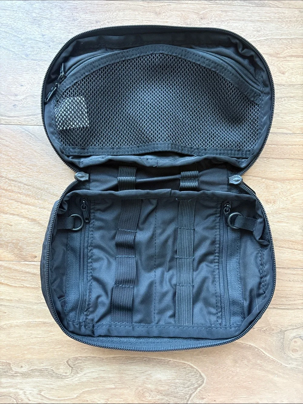 TOM BIHN Black Hundy Little Thing Pouch